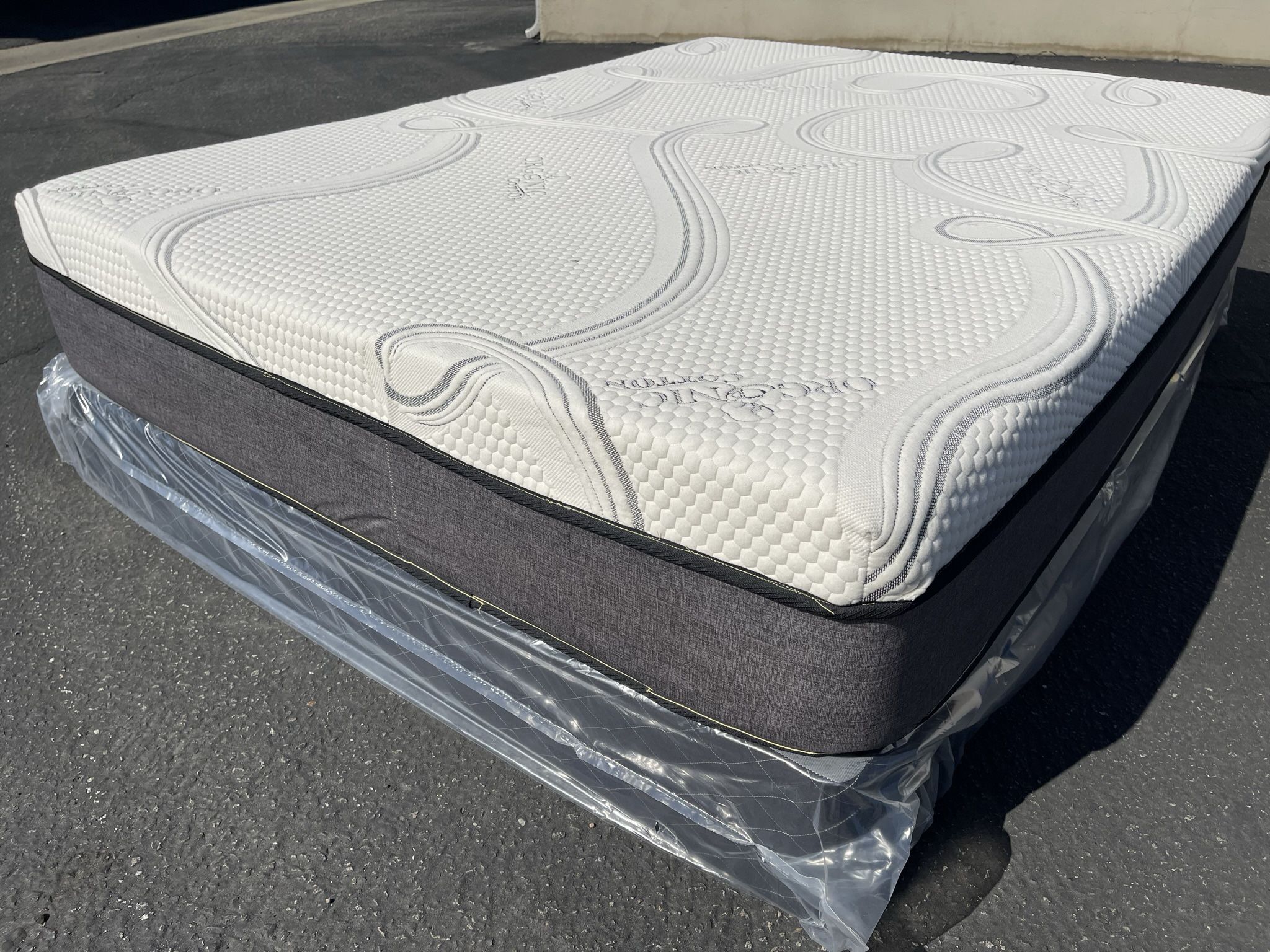 Cal King Cooling Gel Hybrid Memory Foam 