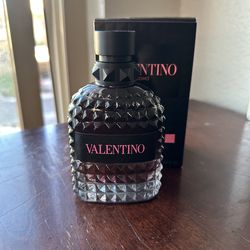 Valentino Born in Roma Intense EDP – Brand New