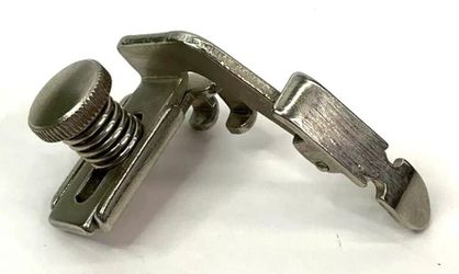 Vintage E Singer Sewing Machine Zipper Foot