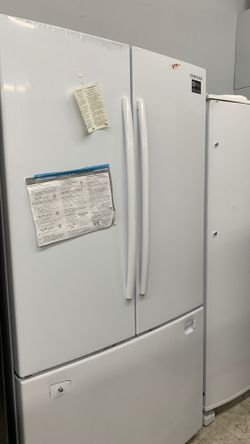 White Samsung French Door Fridge !