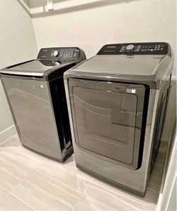 Samsung Washing Machine + Dryer