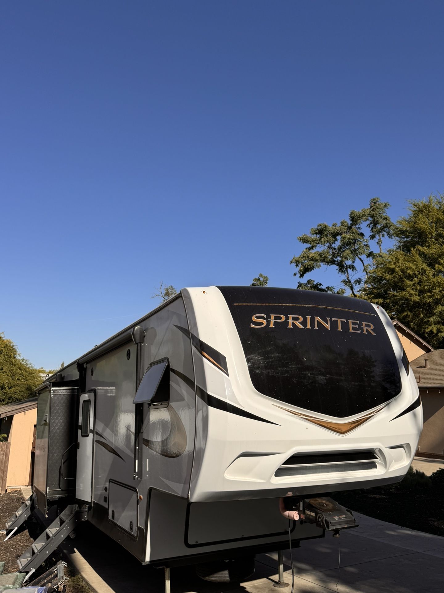 2022 Sprinter 5th Wheel RV
