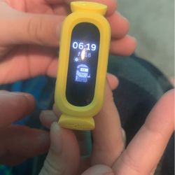 Minions Kids Fitbit w/ Charger - Brand New