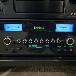 McIntosh C35 Pre-Amplifier Flawless New Condition