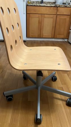 Office chair, adjustable
