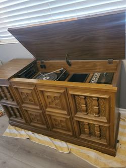 Record Player