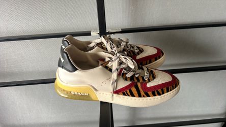Shoes coach new