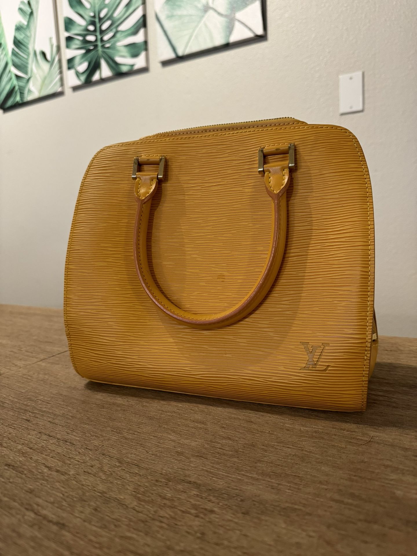 Louis Vuitton Hand Bag Genuine 