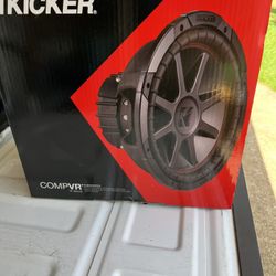 Kicker CVR 12”