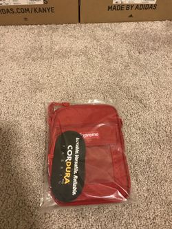 Supreme Red Utility Pouch side bag brand new in bag Supreme SS19