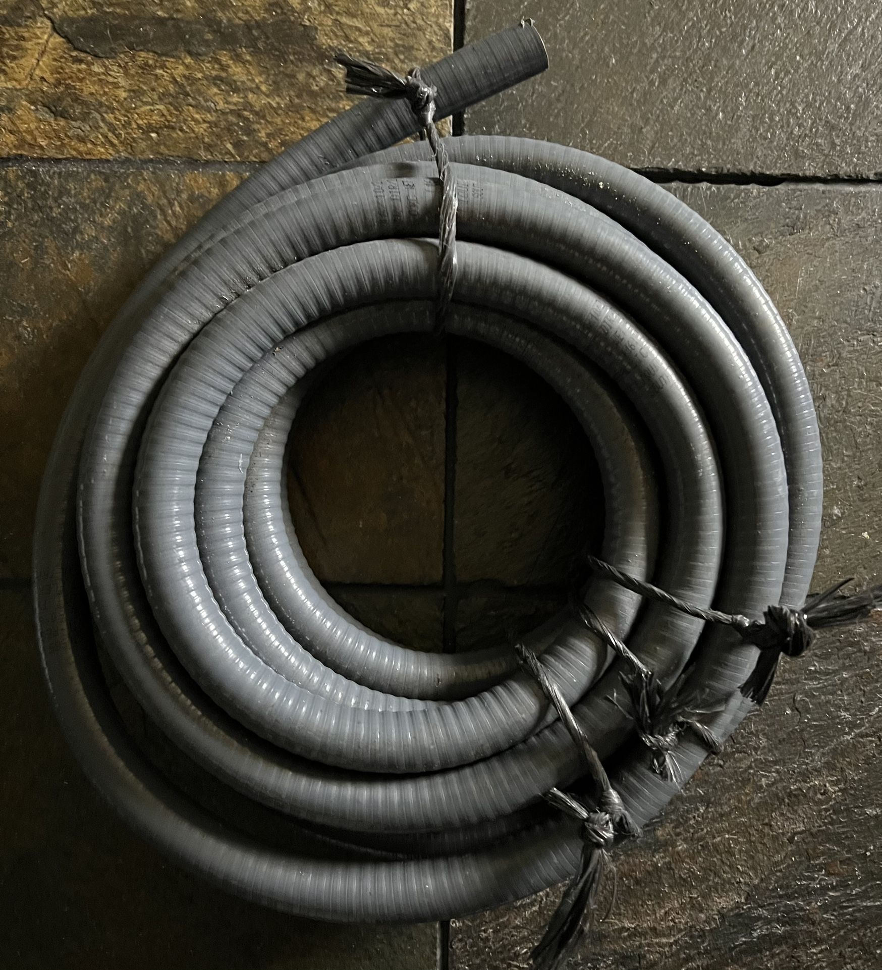 1/2 Conduit Flex  25ft 