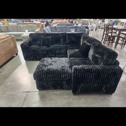 Sectional Set