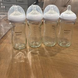 4 Pack Phillips Avent Bottles