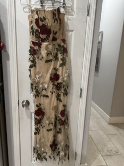 Fashion Nova Strapless Floral Embroidered Dress