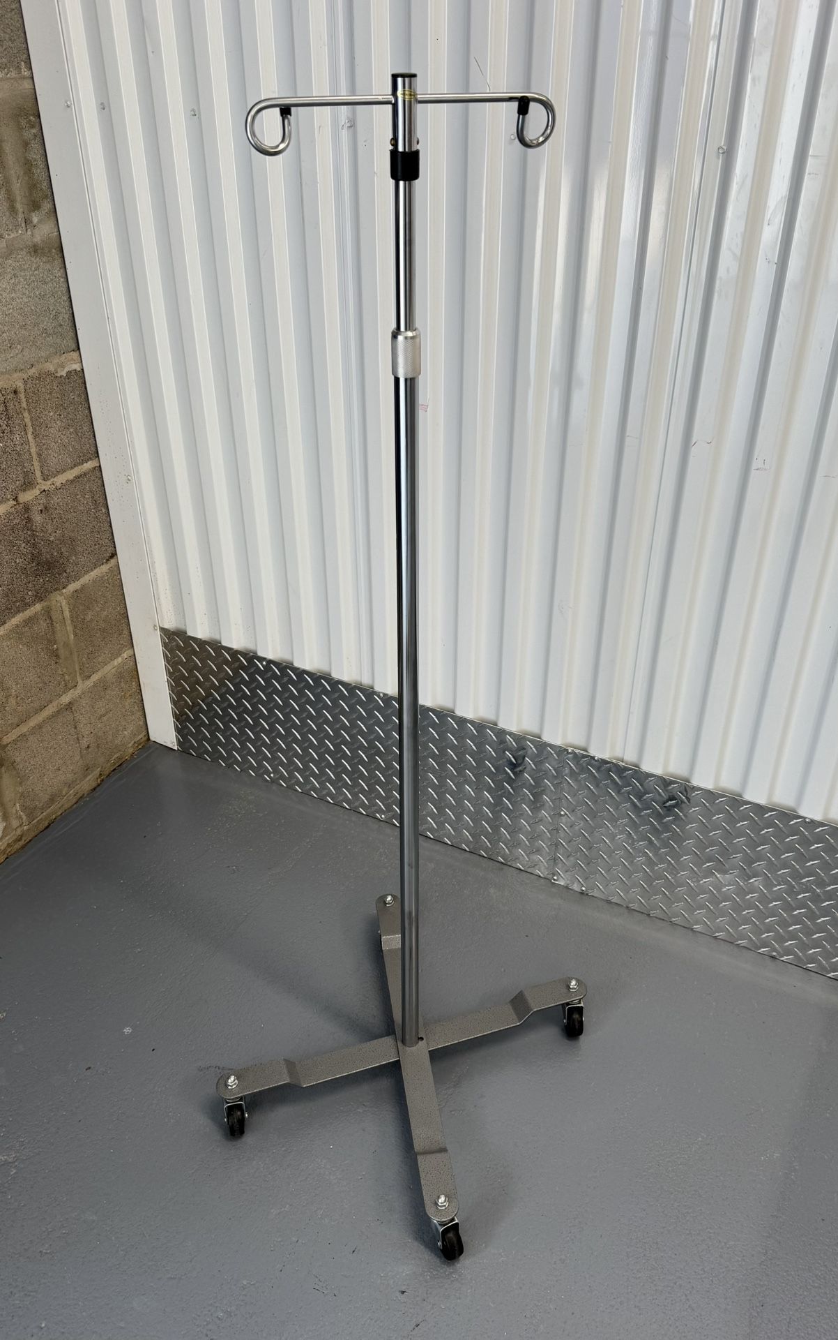 Collapsible Rolling IV Pole