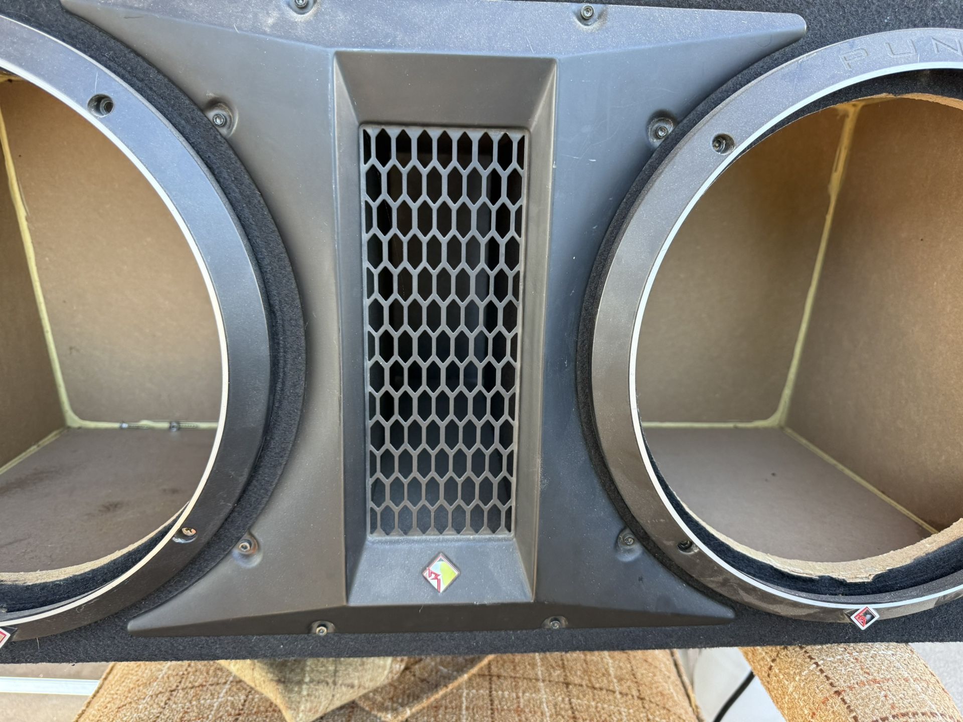 12 In Subwoofer P3 Ported Box 