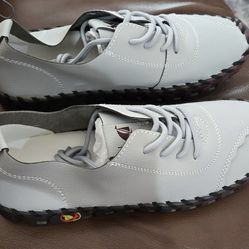 Gray Casual Leather Soft Bottom Shoes