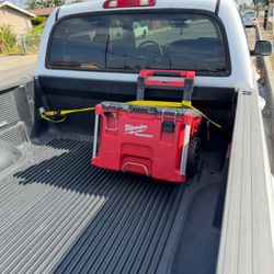 Milwaukee PACKOUT Rolling Tool Box