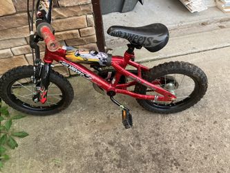 Little kid hot wheels bike