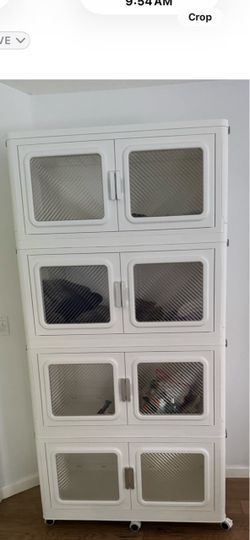 Storage cabinet