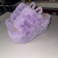 Fashion Nova Size 8 Platform Fur Candles