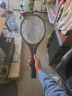 Electric fly swatter