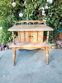 Antique Side Table Solid Maple 20 1/2" W X  24 1/2" T X  21 1/2" D