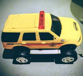 Matchbox Yellow Fire SUV Die-Cast Toy Car