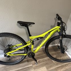 2017 Specialized Camber Comp 29 Mountain Bike