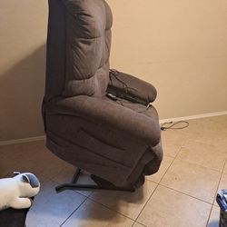Full Tilt Eletric Recliner 