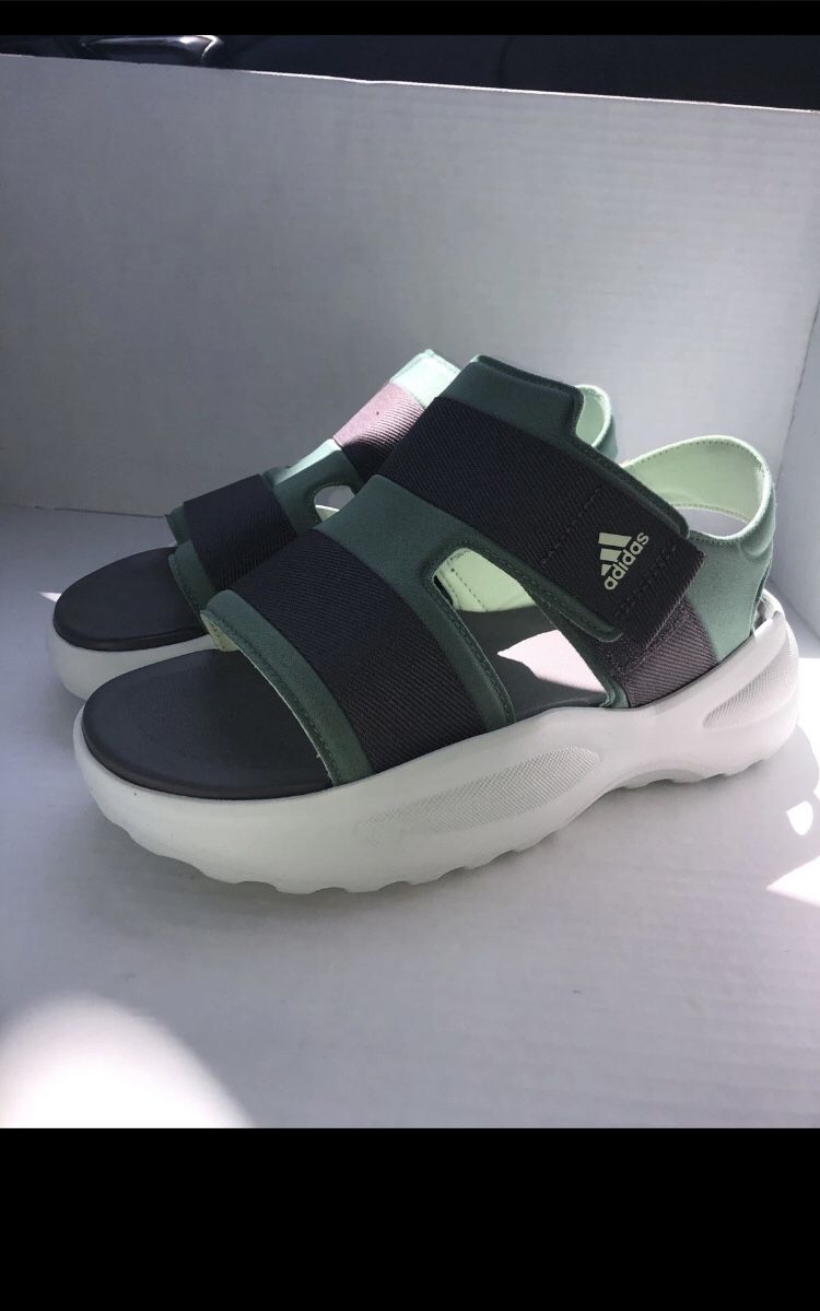 Adidas Mehana Green Black White Size 6 Kids New