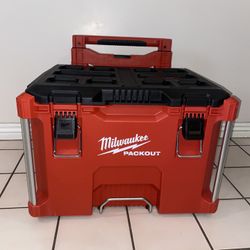 Milwaukee PACKOUT 22 in. Rolling Modular Tool Box Low Profile Handle