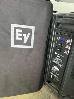 Powered Speakers / DJ / PA