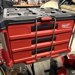 Milwaukee Pack out 3 Drawer