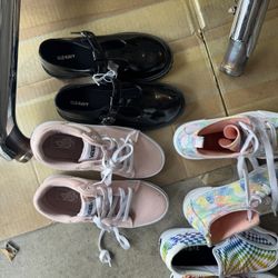 Girls Shoes 