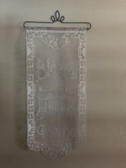 Lace “Bless This Home” decor