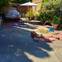 Yard Sale 