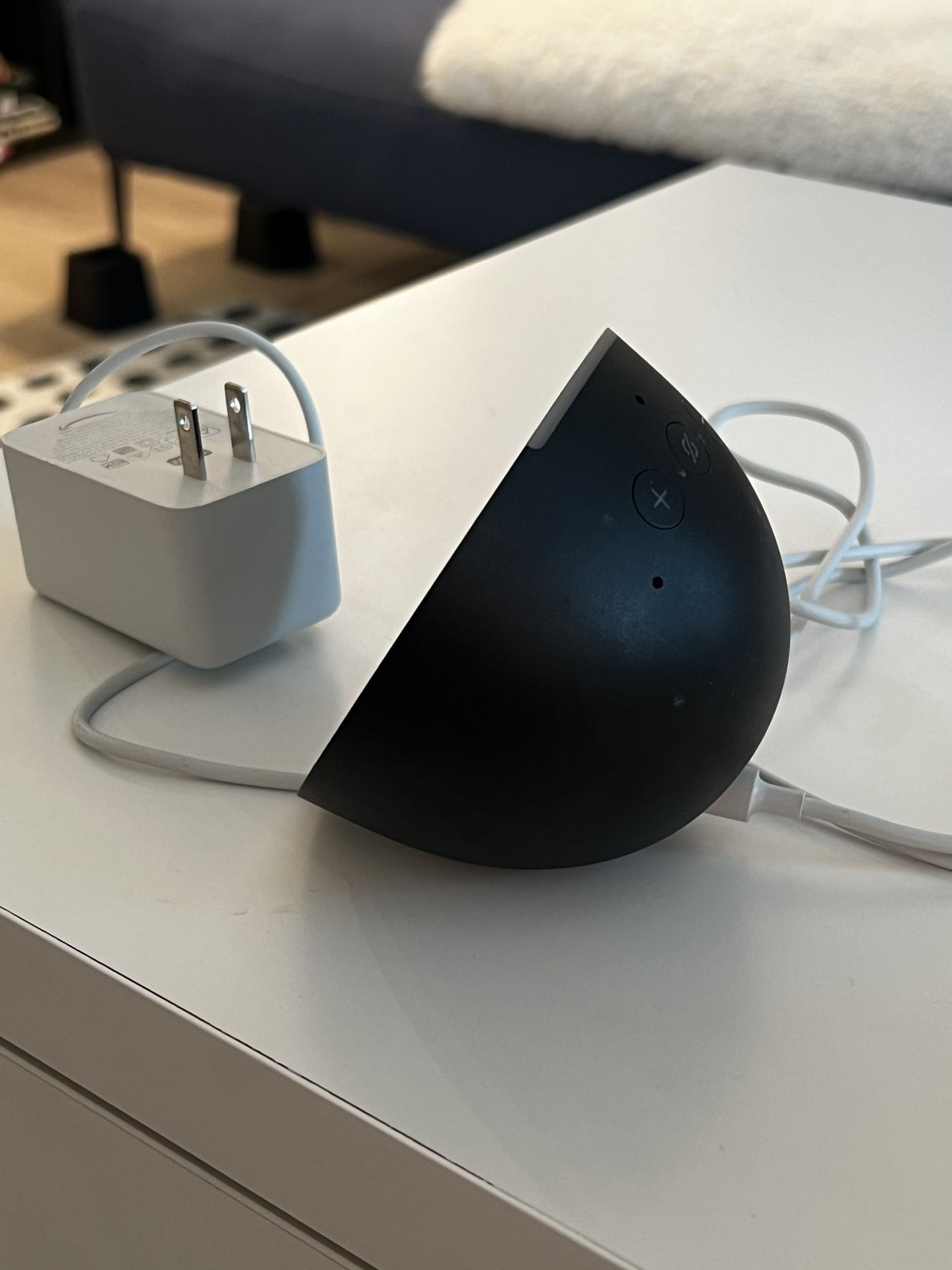 2 Like New Amazon ECHO Speakers $15 Each, Mint!