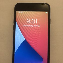 iPhone 7 128GB Unlocked For Any Carrier!