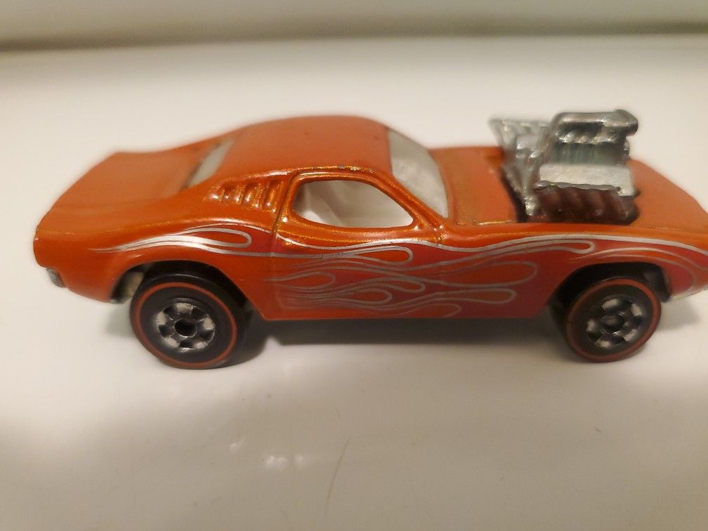Rare 1970 hot wheels rodger dodger with white interior
