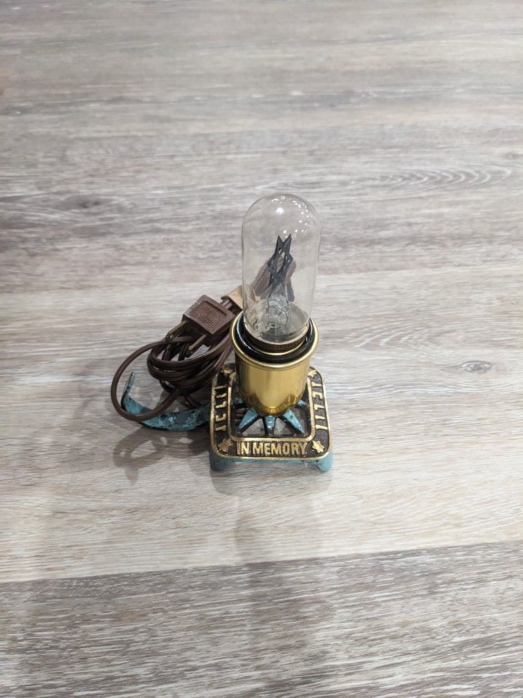 Yahrzheit Memorial Electric
