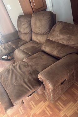 Recliner sofa