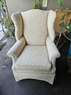 Small arm chair