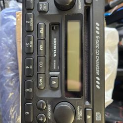 HONDA OEM 6 CD DISC CHANGER RECEIVER RADIO 