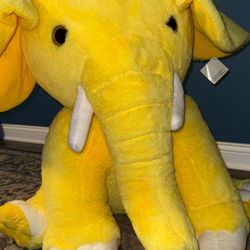 2 1/2 foot plushie,  LARGE teddy bear 