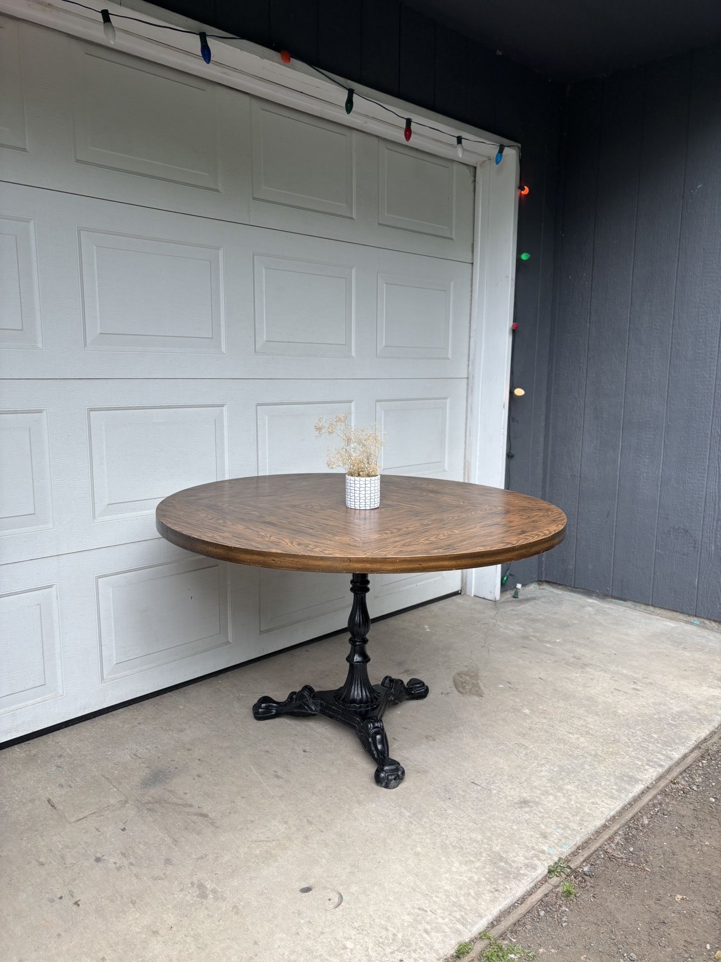 Vintage Cast Iron Round Speakeasy Dining Table •FREE DELIVERY•