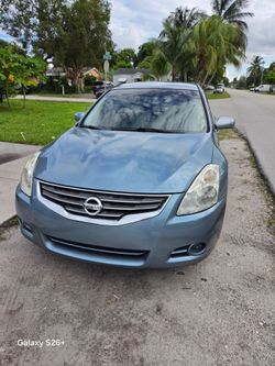 2012 nissan altima