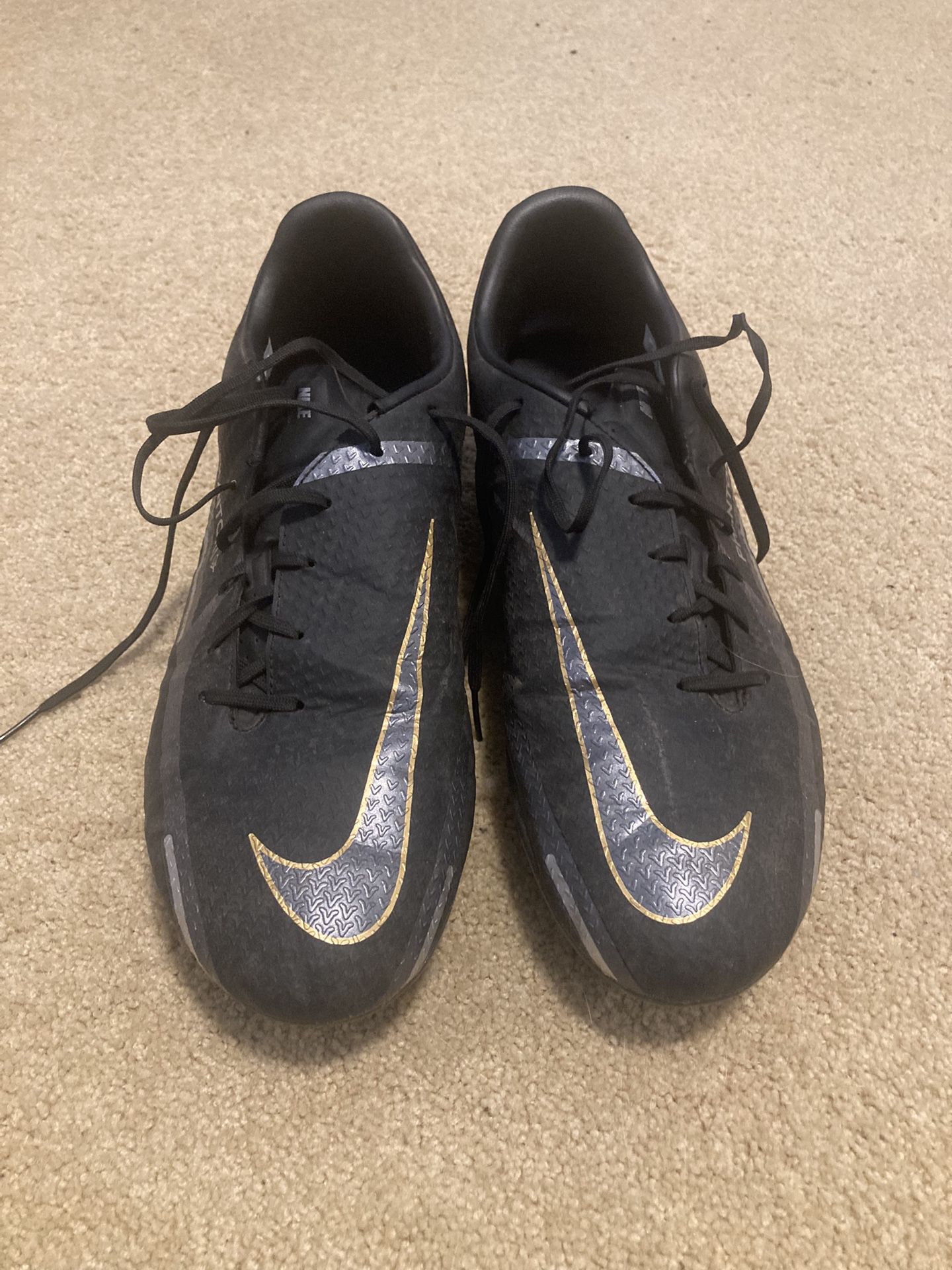 Nike Phantom Soccer Cleats Size 12