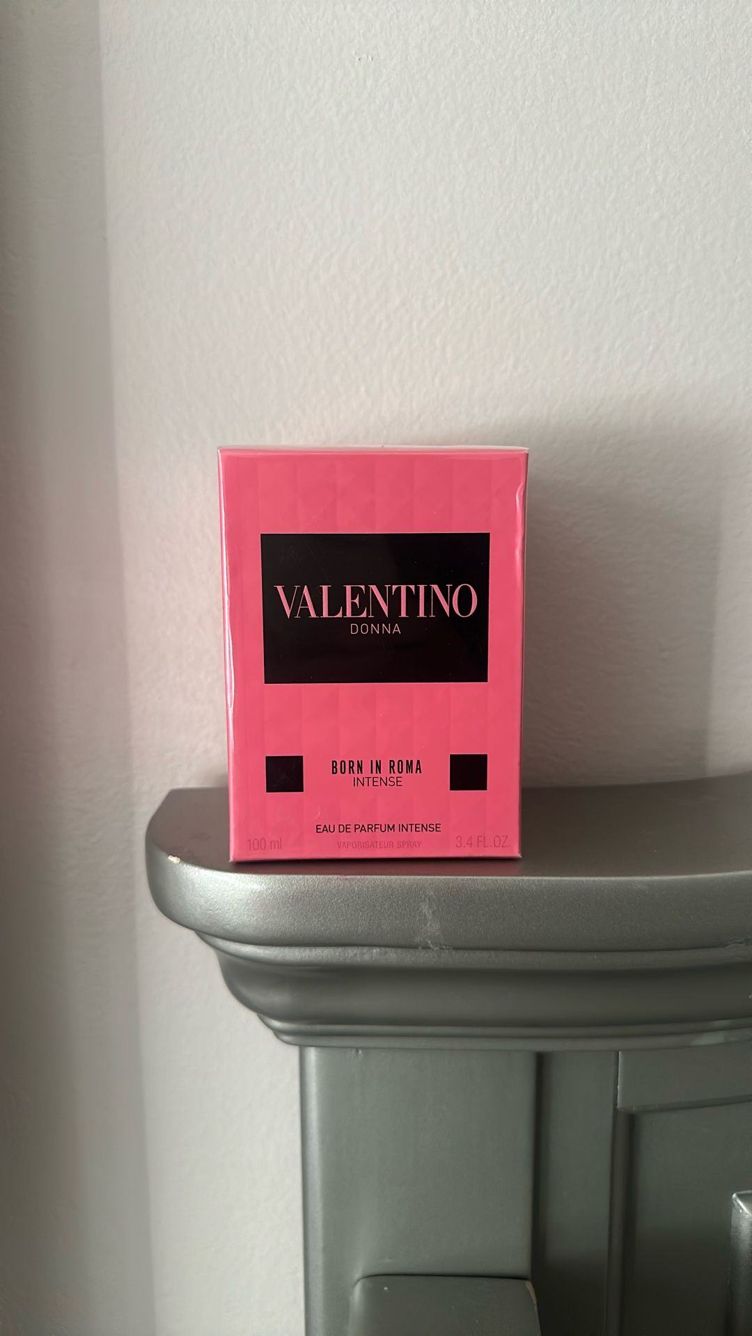 Valentino Donna