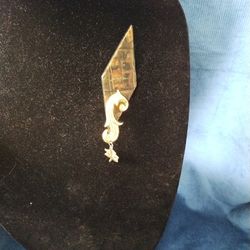 Vintage Brooch 